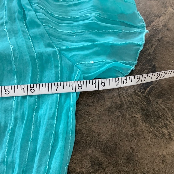 NWT Red Coral Dainty Butterfly Top fits MEDIUM - Picture 4 of 11